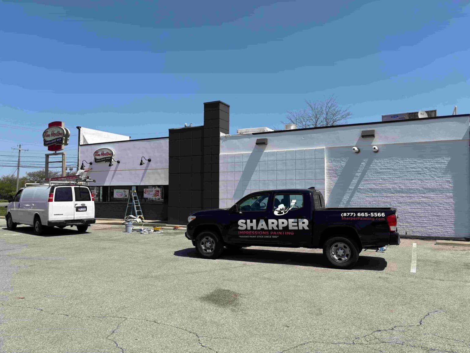 Commercial-PaintingActionPic-1-min-1-1536x1152.jpeg