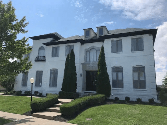 white-siding-paint-black-trim-exterior-after.jpg.png