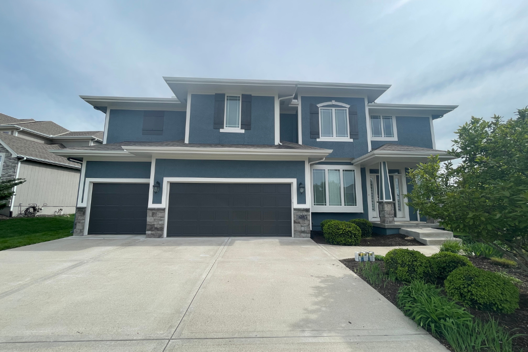residential exterior painting in Leawood