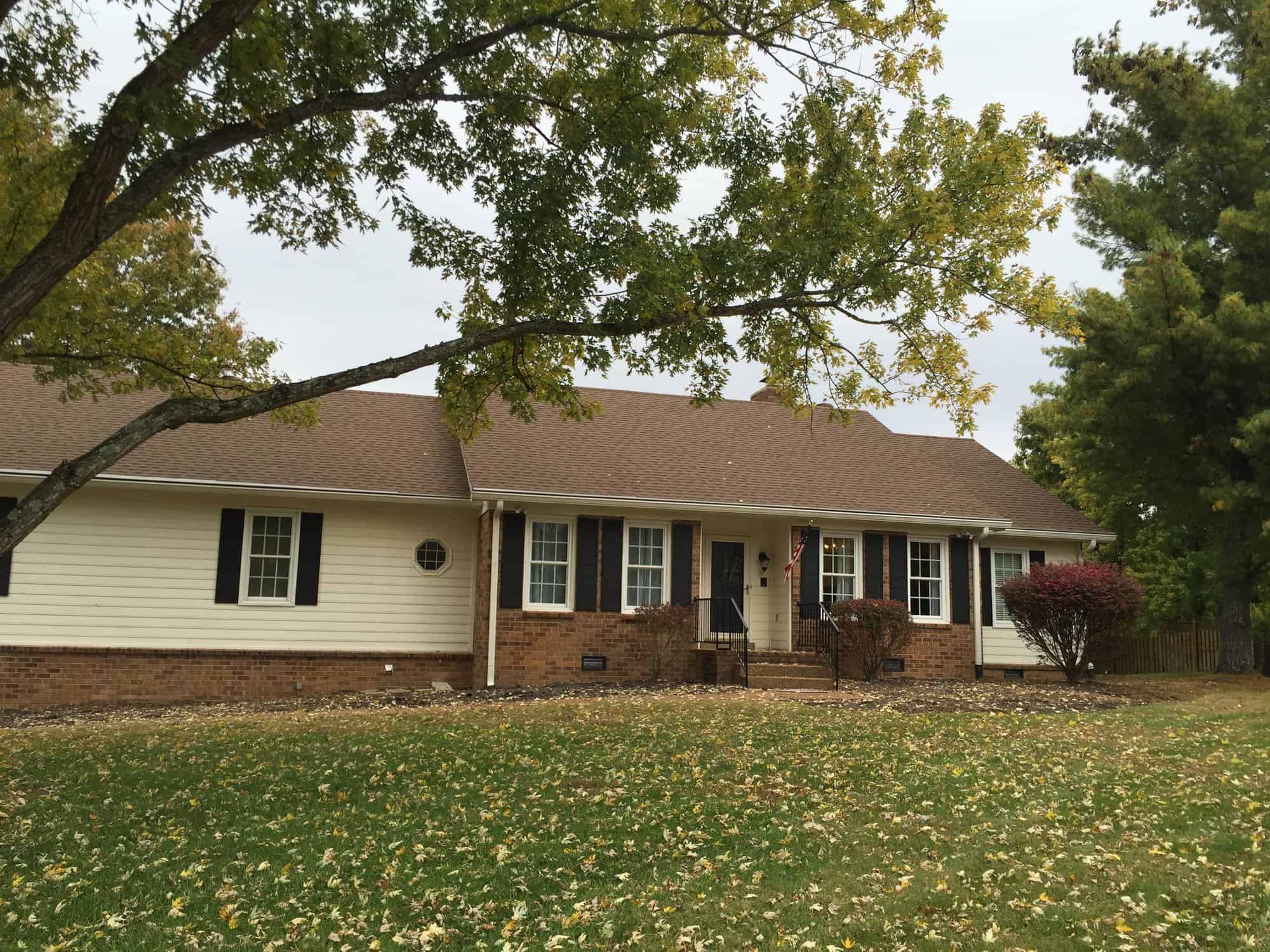 Siding Painting Upgrade Outdated Cream Before